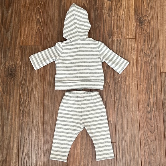 Gap Striped Sweat suit - 2pc - Picture 2 of 2